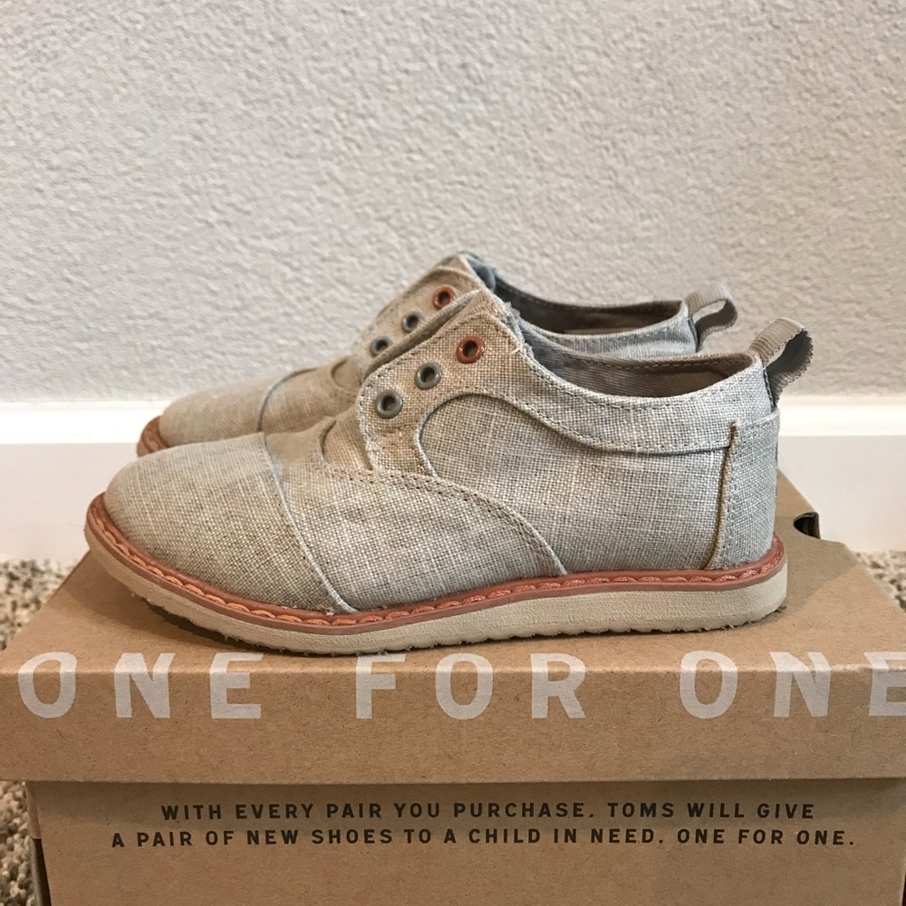 Toms ‘Brogue’ Drizzle Grey Coated Linen Shoes